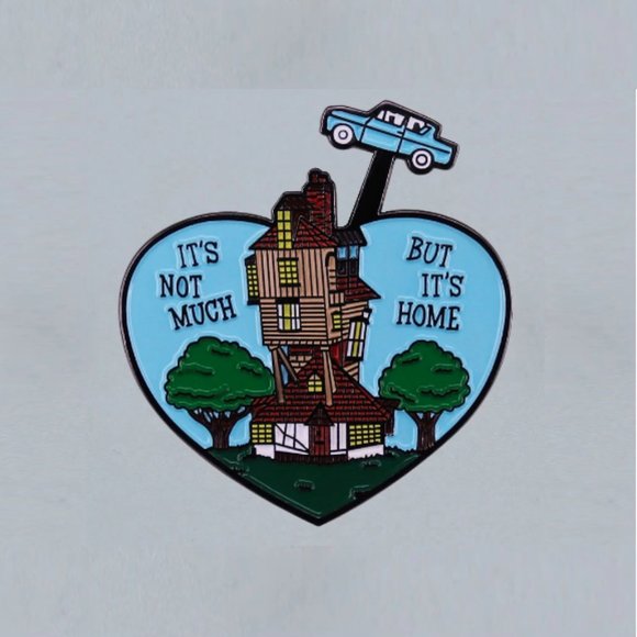 🍏50% OFF/3+...IT`S NOT MUCH BUT IT`S HOME Pin (Harry Potter) - Picture 1 of 7